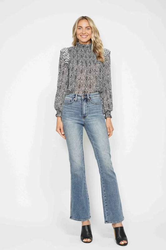 Judy Blue Everyday Tummy Control Bootcut Jeans