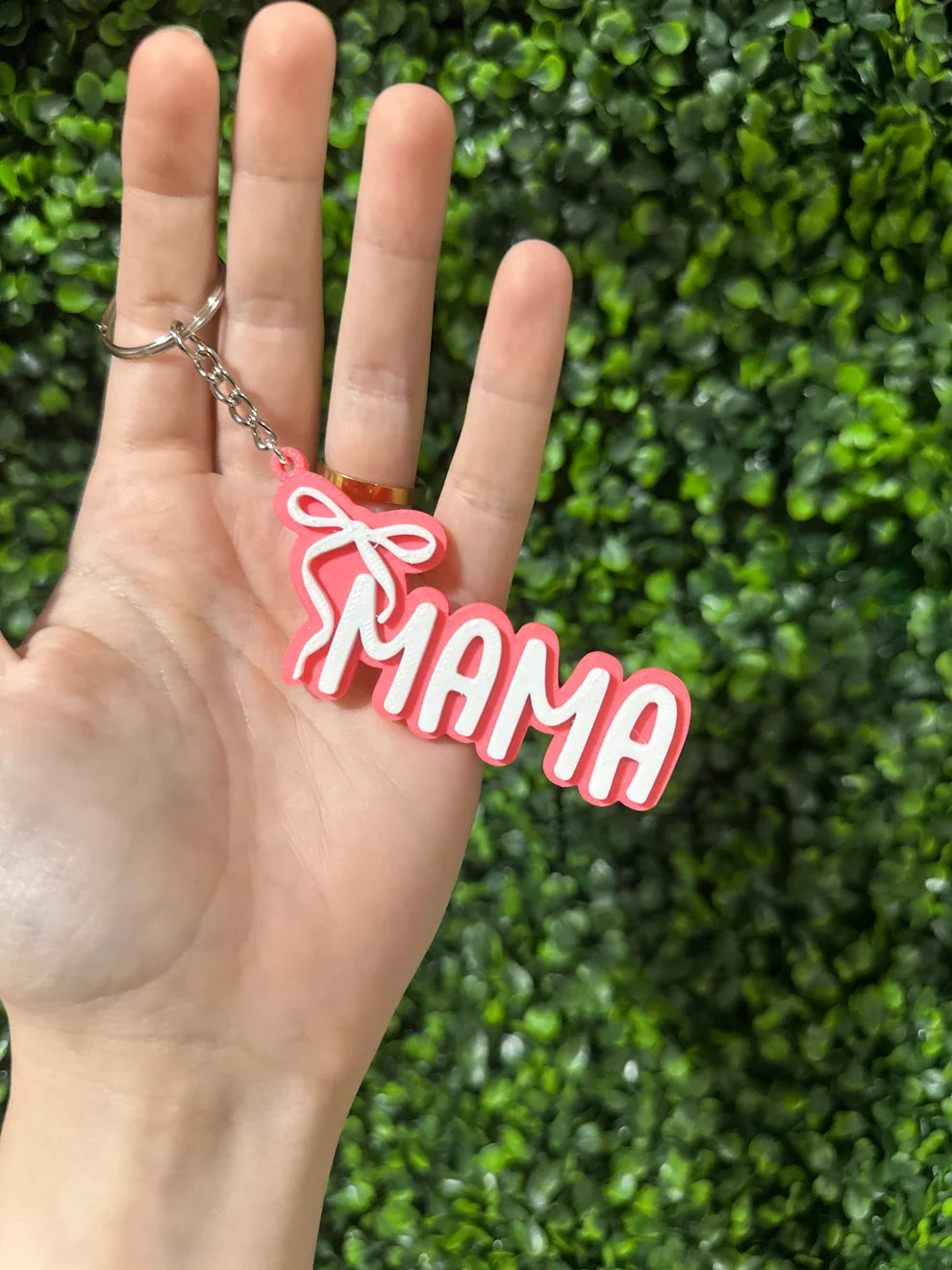 Mama's Little Bow Keychain🎀